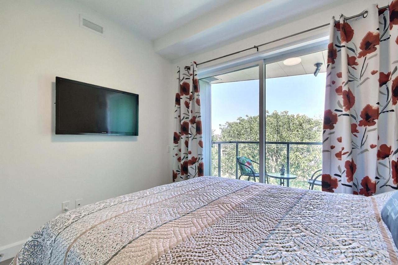Good Vibes Only -Modern And Spacious 2 Bedroom Condo 4 Beds Free Parking, Gym Ciudad de Quebec Exterior foto