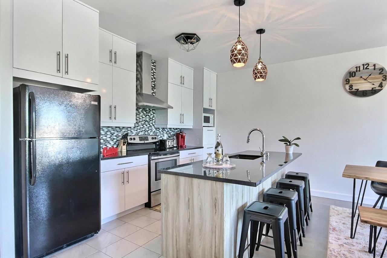 Good Vibes Only -Modern And Spacious 2 Bedroom Condo 4 Beds Free Parking, Gym Ciudad de Quebec Exterior foto